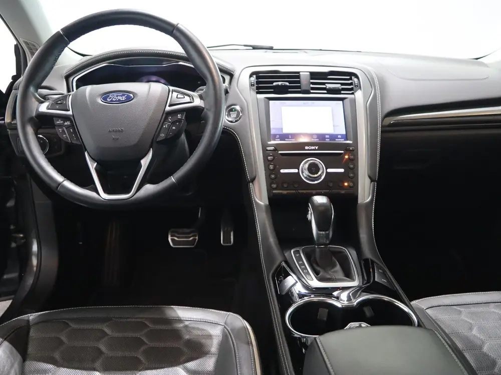 Ford Mondeo 2.0 IVCT HEV Vignale uit 2021, foto 12