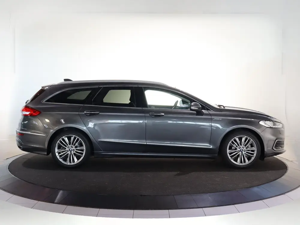 Ford Mondeo 2.0 IVCT HEV Vignale uit 2021, foto 6