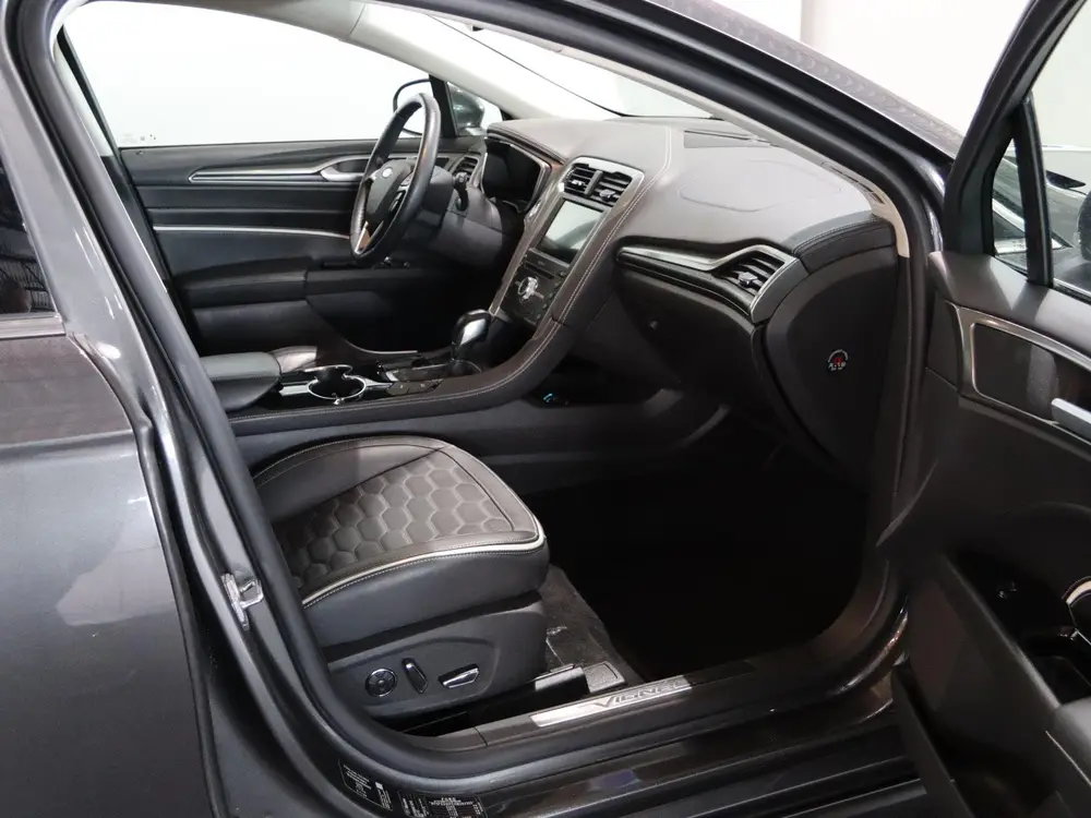 Ford Mondeo 2.0 IVCT HEV Vignale uit 2021, foto 7