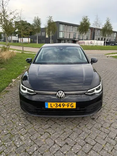 Volkswagen Golf 1.0 Etsi 110pk 7-DSG 2021 Zwart uit 2021