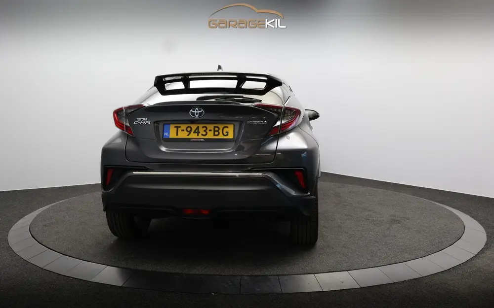 Toyota C-Hr 1.8 Hybrid Dynamic LED pakket / Keyless / 18'' L uit 2019, foto 12