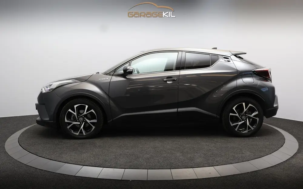 Toyota C-Hr 1.8 Hybrid Dynamic LED pakket / Keyless / 18'' L uit 2019, foto 17