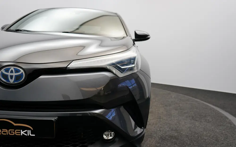 Toyota C-Hr 1.8 Hybrid Dynamic LED pakket / Keyless / 18'' L uit 2019, foto 19