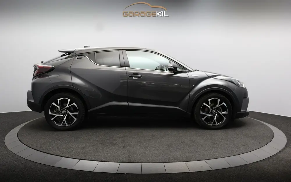 Toyota C-Hr 1.8 Hybrid Dynamic LED pakket / Keyless / 18'' L uit 2019, foto 8