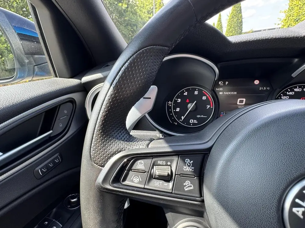 Alfa Romeo Stelvio 2.0t Q4 Veloce my22, BTW, 21 inch, Misano uit 2022, foto 14