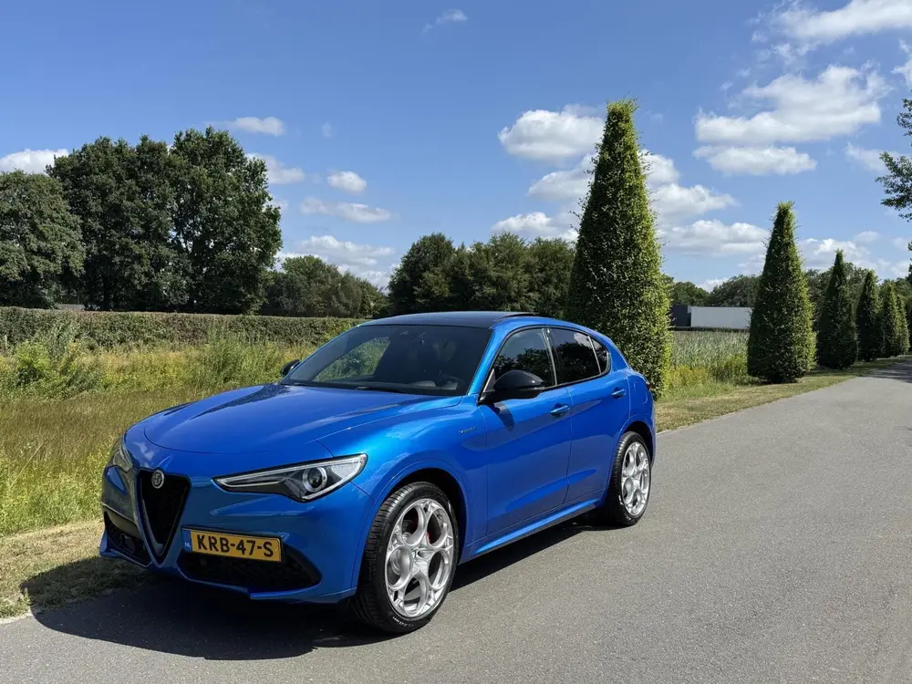 Alfa Romeo Stelvio 2.0t Q4 Veloce my22, BTW, 21 inch, Misano uit 2022, foto 2