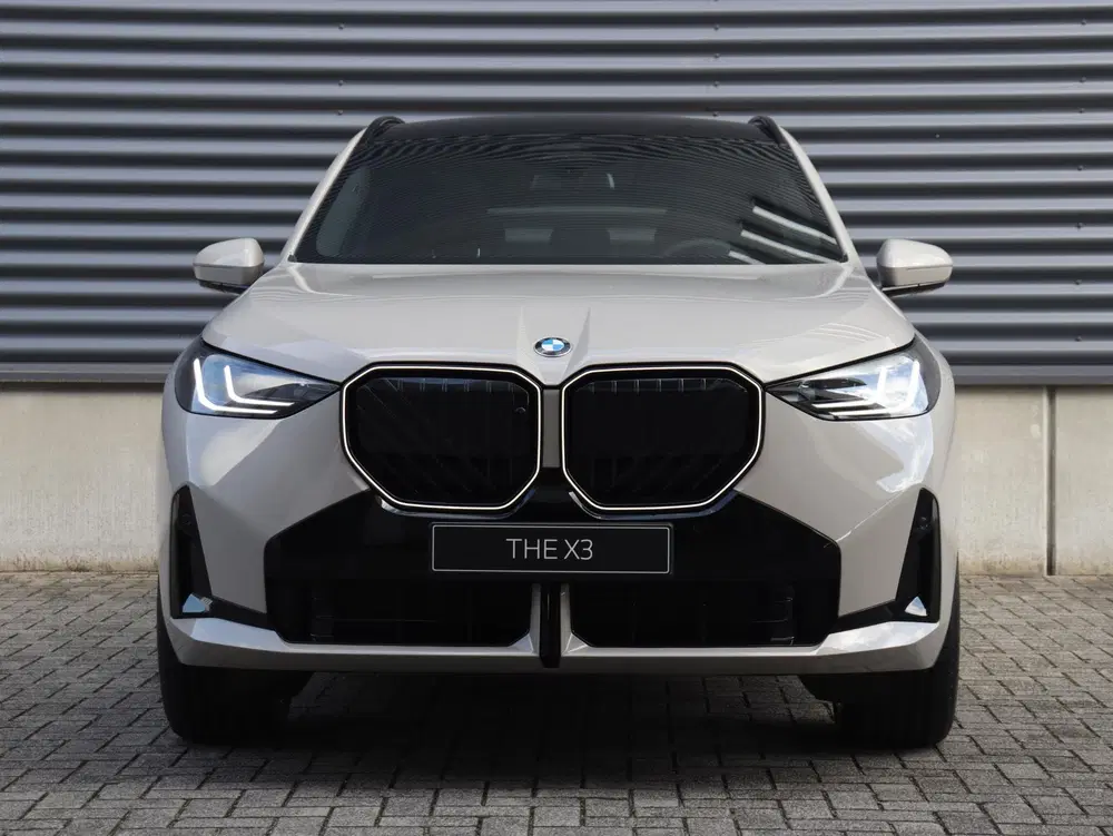BMW X3 30e xDrive Premium Pack uit 2026, foto 3