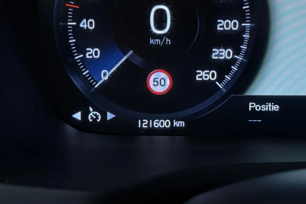 Volvo V60 Cross Country D4 AWD Pro uit 2019, foto 20