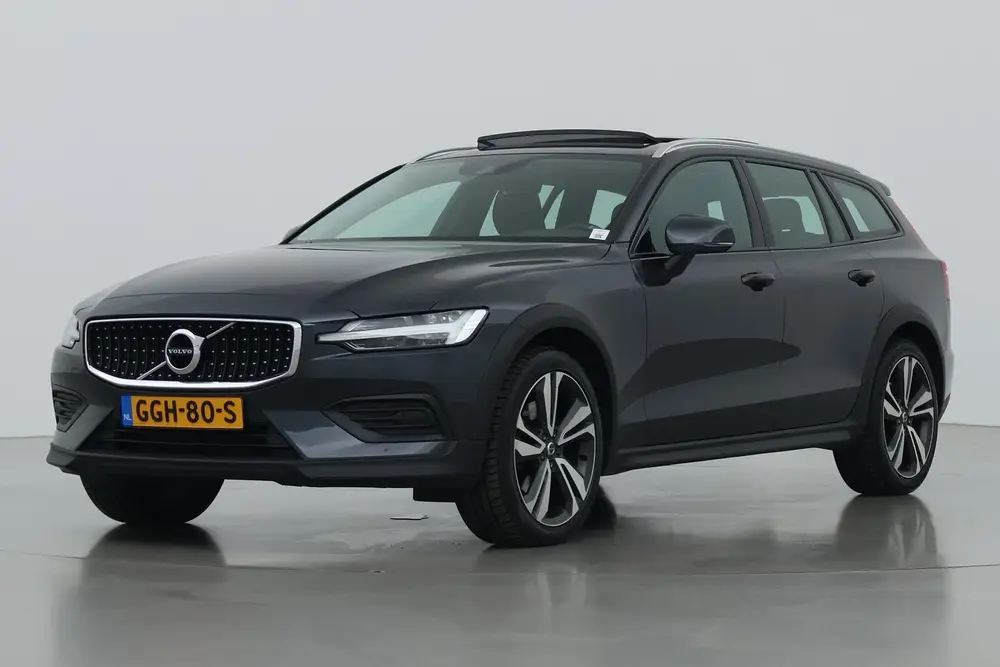 Volvo V60 Cross Country D4 AWD Pro uit 2019, foto 8