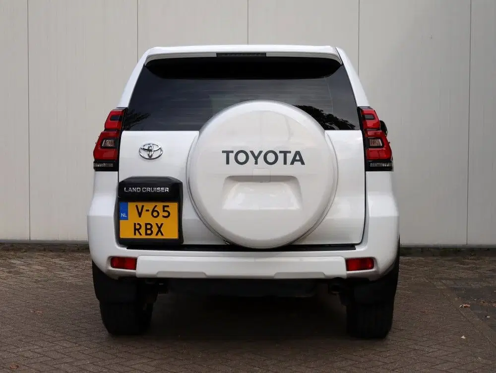 Toyota Land Cruiser 2.8 D4-D-F 3 DRS BLIND VAN uit 2023, foto 4
