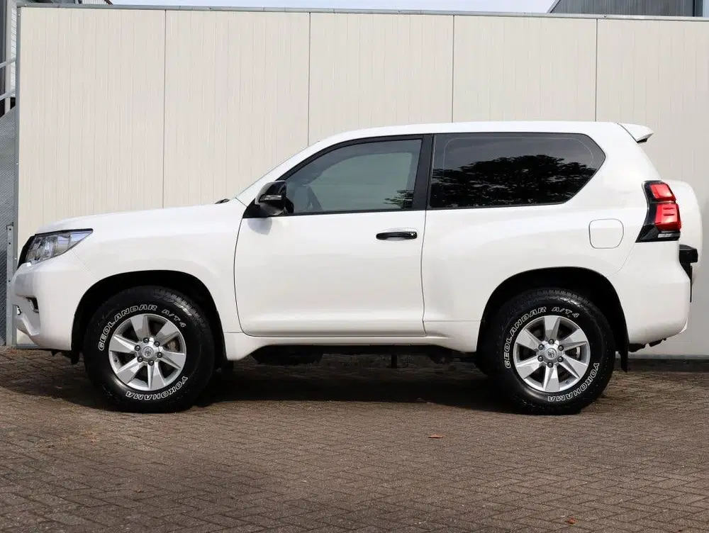 Toyota Land Cruiser 2.8 D4-D-F 3 DRS BLIND VAN uit 2023, foto 5