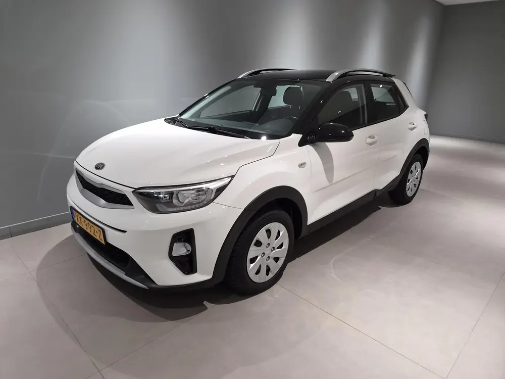 Kia Stonic 1.0 T-GDi 100pk DynamicLine Navi/ Airco / Cruise uit 2019, foto 2