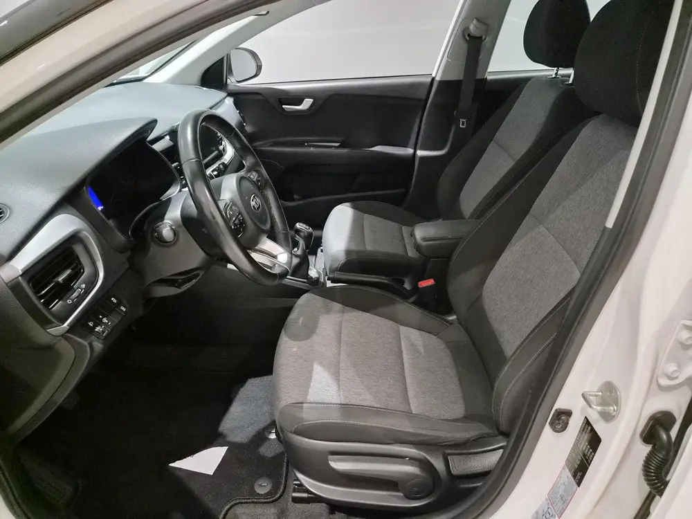 Kia Stonic 1.0 T-GDi 100pk DynamicLine Navi/ Airco / Cruise uit 2019, foto 7