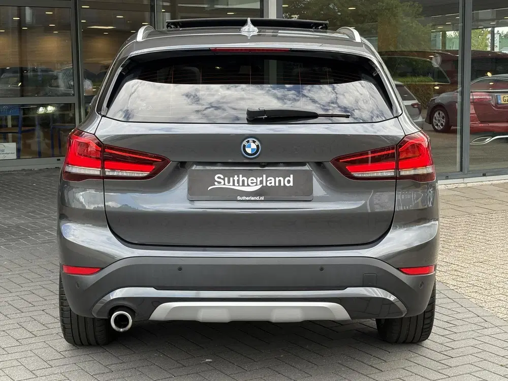 BMW X1 xDrive25e xLine uit 2022, foto 8