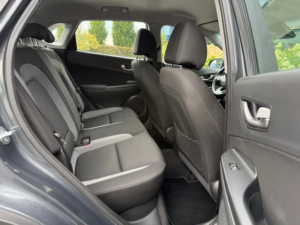 Hyundai Kona 1.0 T-gdi 120pk 2WD Navigatie,Carplay,Garantie uit 2019, foto 9