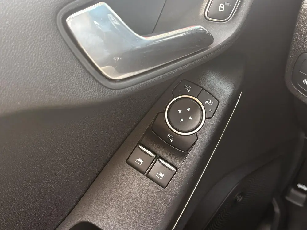 Ford Fiesta 1.0 EcoBoost Titanium DRIVER ASSISTANCE PA uit 2019, foto 17