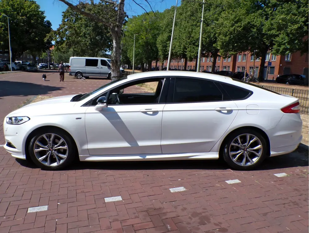 Ford Mondeo 1.5 ST Line FORD DEALER ONDERHOUDEN 165 PK uit 2019, foto 2