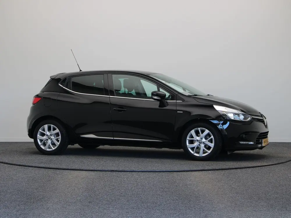 Renault Clio 90pk TCe Limited | Lichtmetalen velgen | Airco uit 2019, foto 13