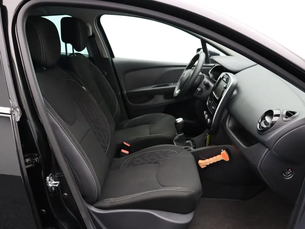 Renault Clio 90pk TCe Limited | Lichtmetalen velgen | Airco uit 2019, foto 14