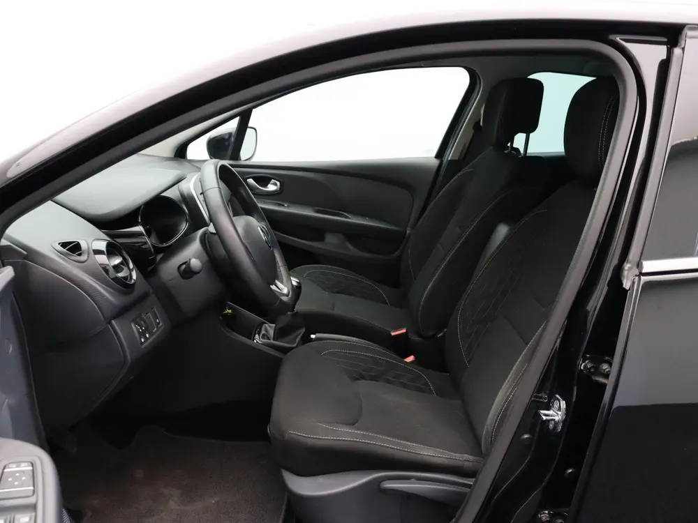 Renault Clio 90pk TCe Limited | Lichtmetalen velgen | Airco uit 2019, foto 18