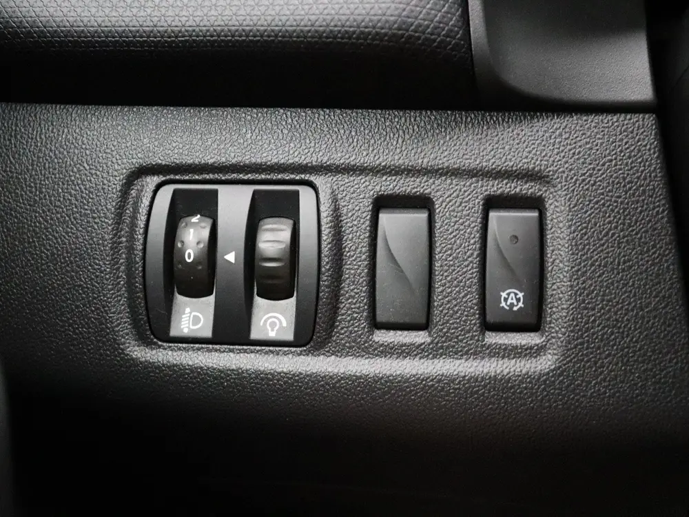 Renault Clio 90pk TCe Limited | Lichtmetalen velgen | Airco uit 2019, foto 19