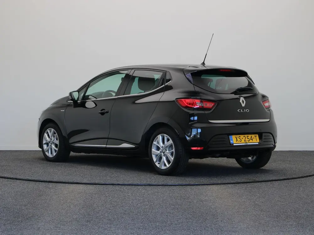 Renault Clio 90pk TCe Limited | Lichtmetalen velgen | Airco uit 2019, foto 2
