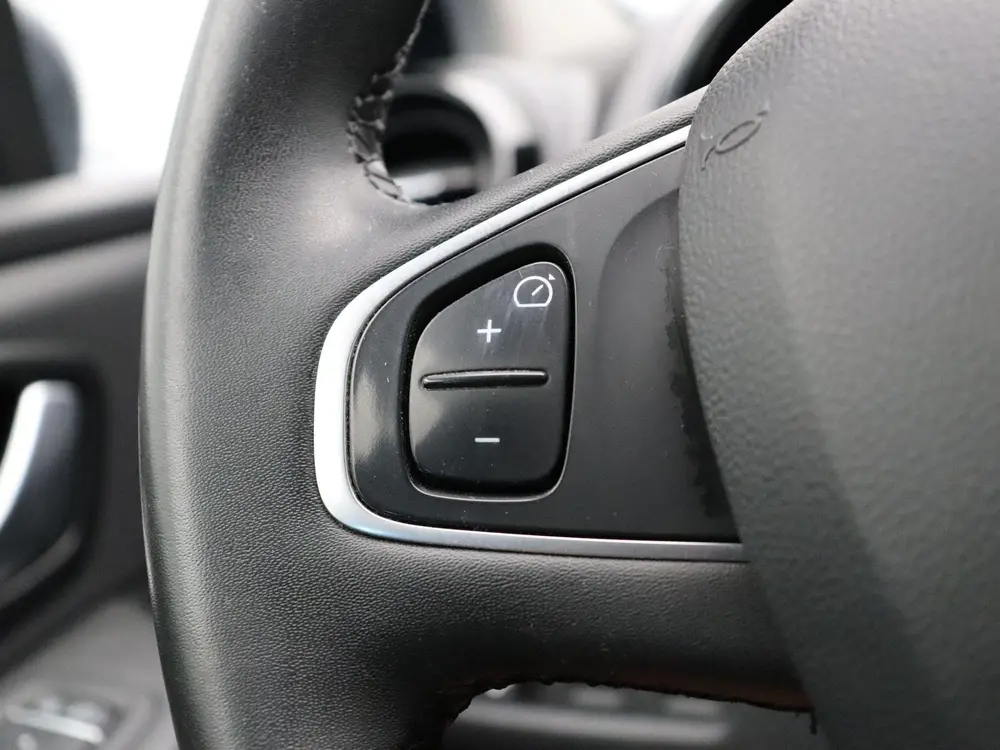 Renault Clio 90pk TCe Limited | Lichtmetalen velgen | Airco uit 2019, foto 20