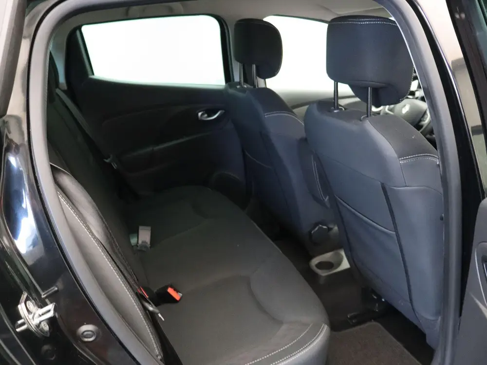 Renault Clio 90pk TCe Limited | Lichtmetalen velgen | Airco uit 2019, foto 8