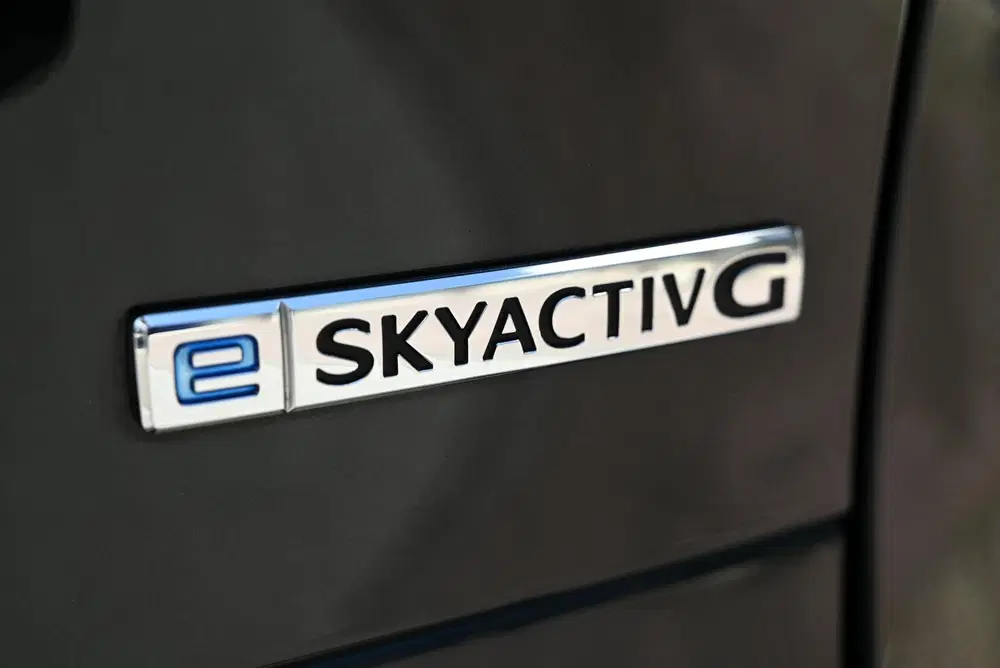 Mazda CX-30 2.5 e-SkyActiv-G M Hybrid Takumi uit 2025, foto 12