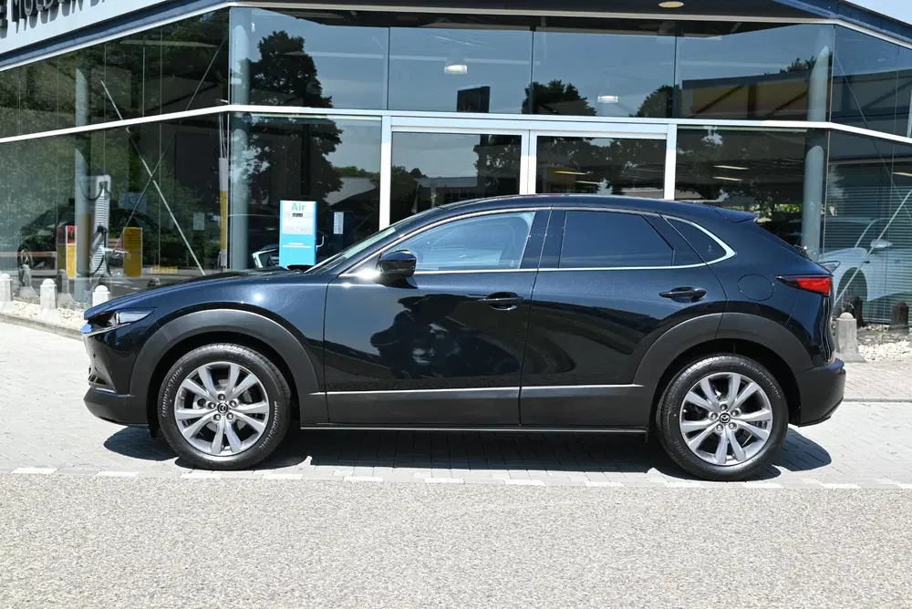 Mazda CX-30 2.5 e-SkyActiv-G M Hybrid Takumi uit 2025, foto 2