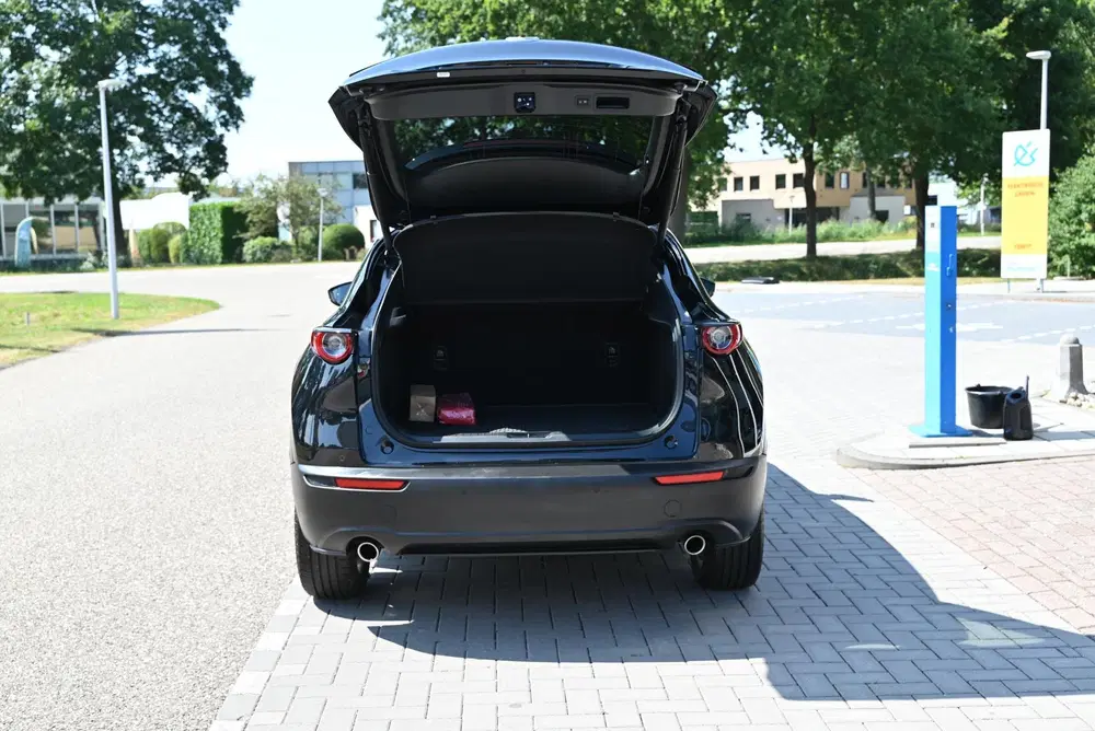 Mazda CX-30 2.5 e-SkyActiv-G M Hybrid Takumi uit 2025, foto 7