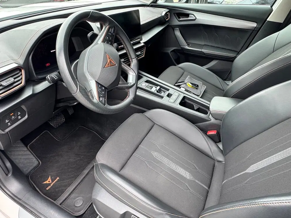 Cupra Formentor 1.4 e-Hybrid Business uit 2022, foto 4
