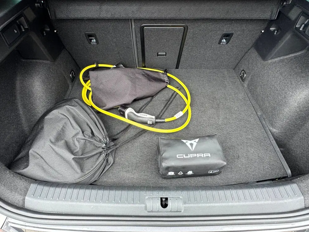 Cupra Formentor 1.4 e-Hybrid Business uit 2022, foto 9