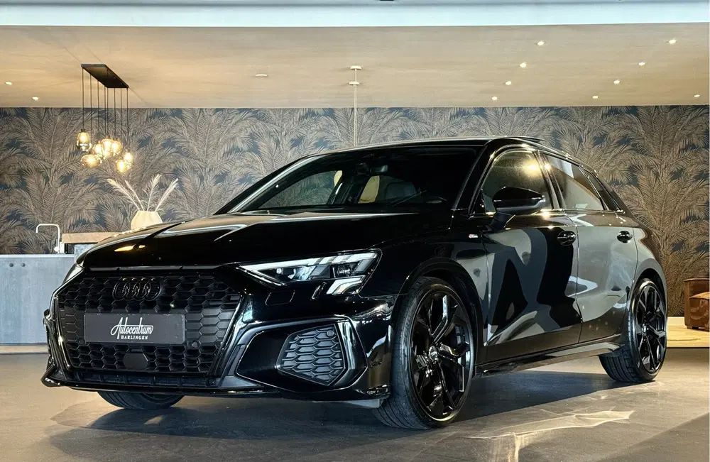 Audi A3 3x S-Line I Pano I RS I Black on Black uit 2022, foto 16