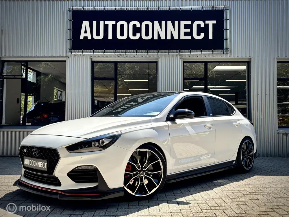 Hyundai i30 2.0 T-GDI. PANO uit 2020