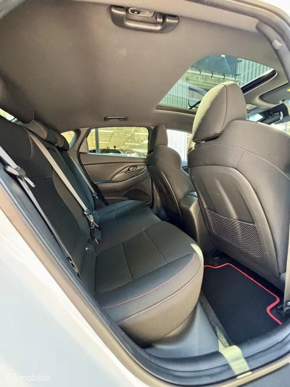 Hyundai i30 2.0 T-GDI. PANO uit 2020, foto 11