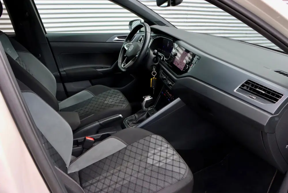 Volkswagen Polo 1.0 TSI R-Line | FACELIFT | UNIEKE KLEUR | C uit 2022, foto 11