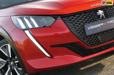 Peugeot 208 1.2 PureTech GT-line uit 2019