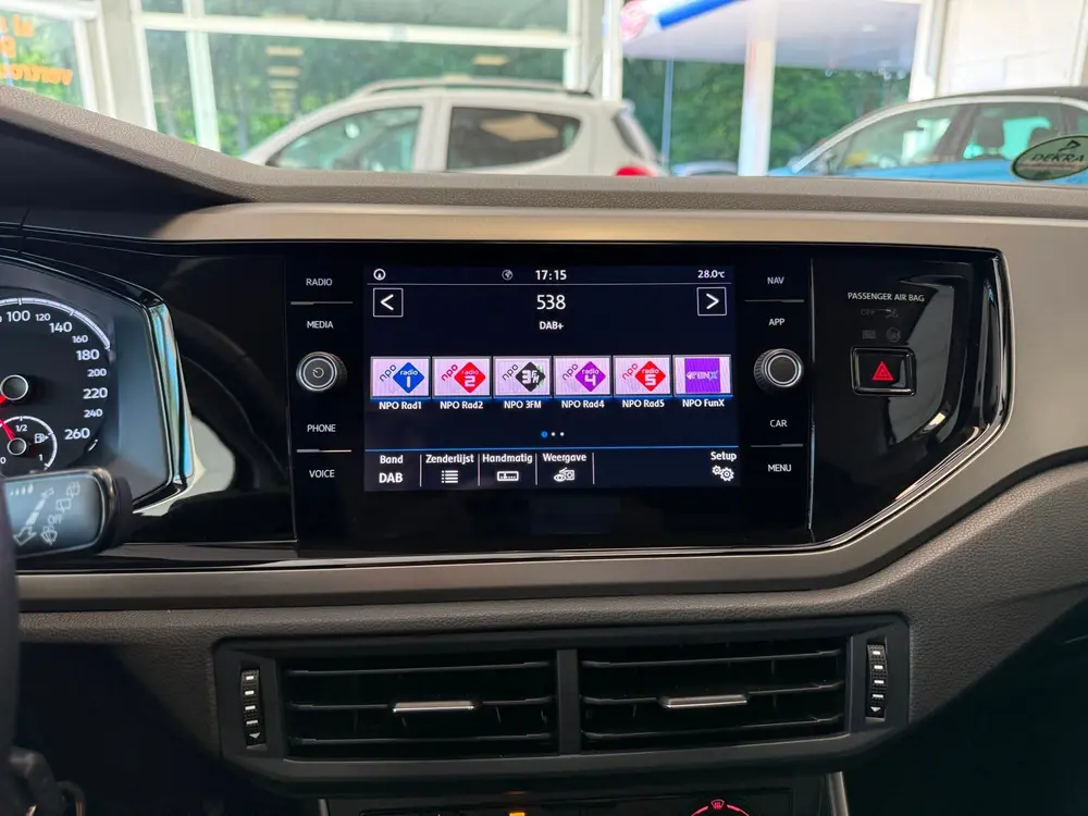 Volkswagen Polo 1.0 TSI Comfortline uit 2020, foto 18