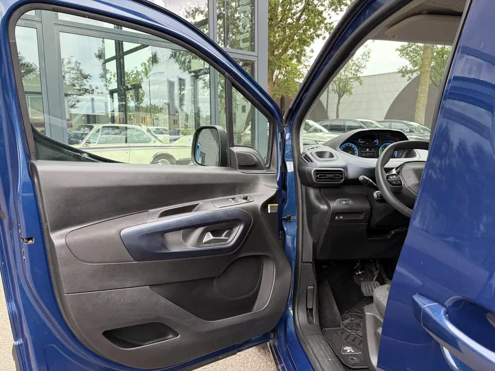 Peugeot Rifter EV Allure Pack 50 kWh SOH 100% uit 2023, foto 14