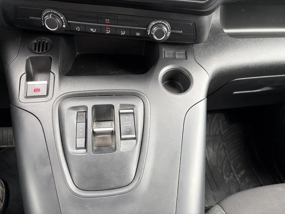 Peugeot Rifter EV Allure Pack 50 kWh SOH 100% uit 2023, foto 16