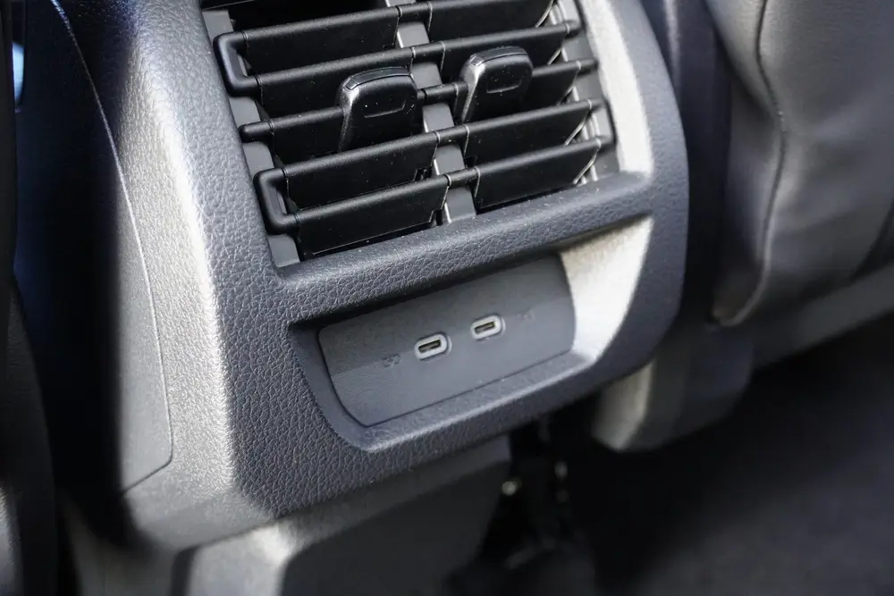 Volkswagen Caddy Maxi L2 150pk Plug-in Hybride Style Automaa uit 2026, foto 13
