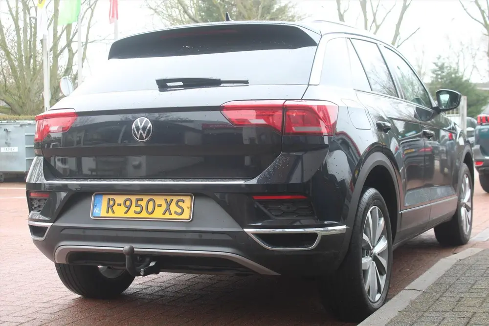 Volkswagen T-Roc 1.5 TSI Aut. *Business* | Trekhaak | Camera uit 2022, foto 5