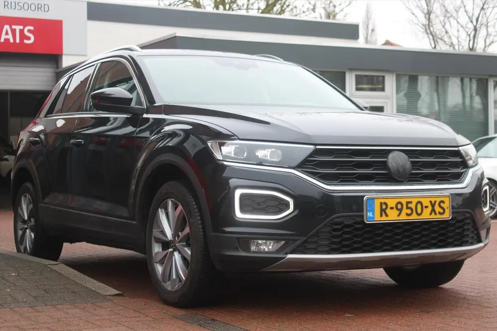 Volkswagen T-Roc 1.5 TSI Aut. *Business* | Trekhaak | Camera uit 2022, foto 6