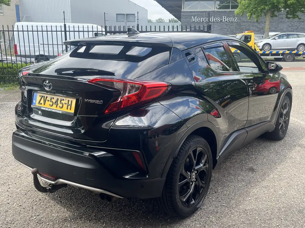 Toyota C-Hr 1.8 Hybrid Style // NAVI // CAMERA // ADAPTIVE C uit 2019, foto 5