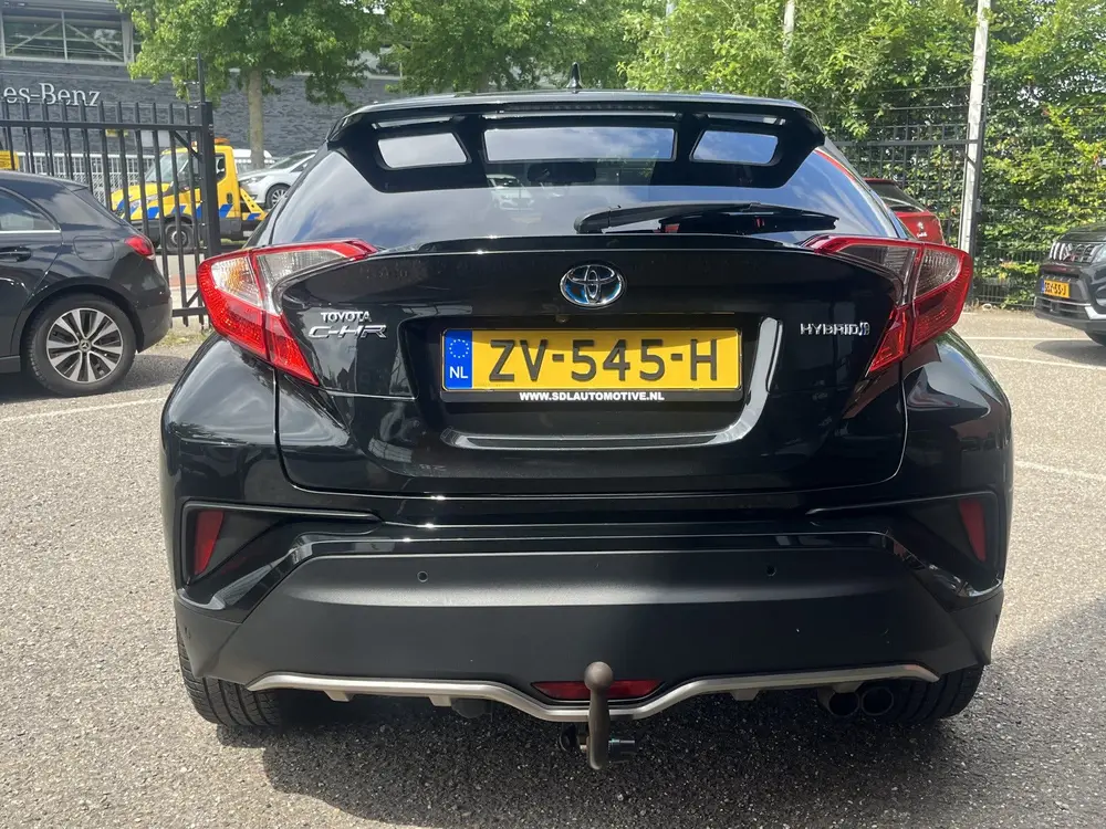Toyota C-Hr 1.8 Hybrid Style // NAVI // CAMERA // ADAPTIVE C uit 2019, foto 6