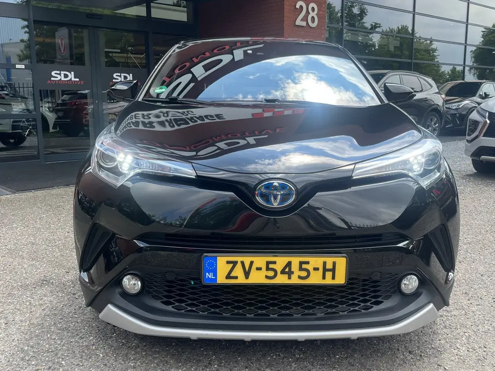 Toyota C-Hr 1.8 Hybrid Style // NAVI // CAMERA // ADAPTIVE C uit 2019, foto 7