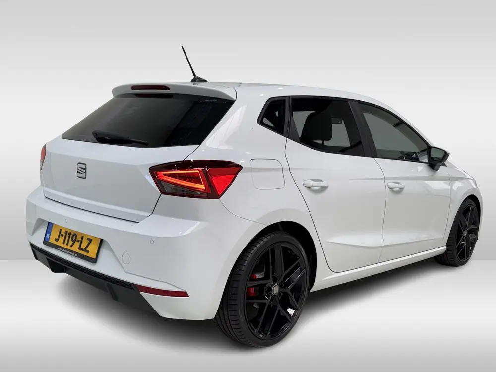 SEAT Ibiza 1.0 TSI 116pk DSG Style | Navi | Carplay | Full L uit 2019, foto 2