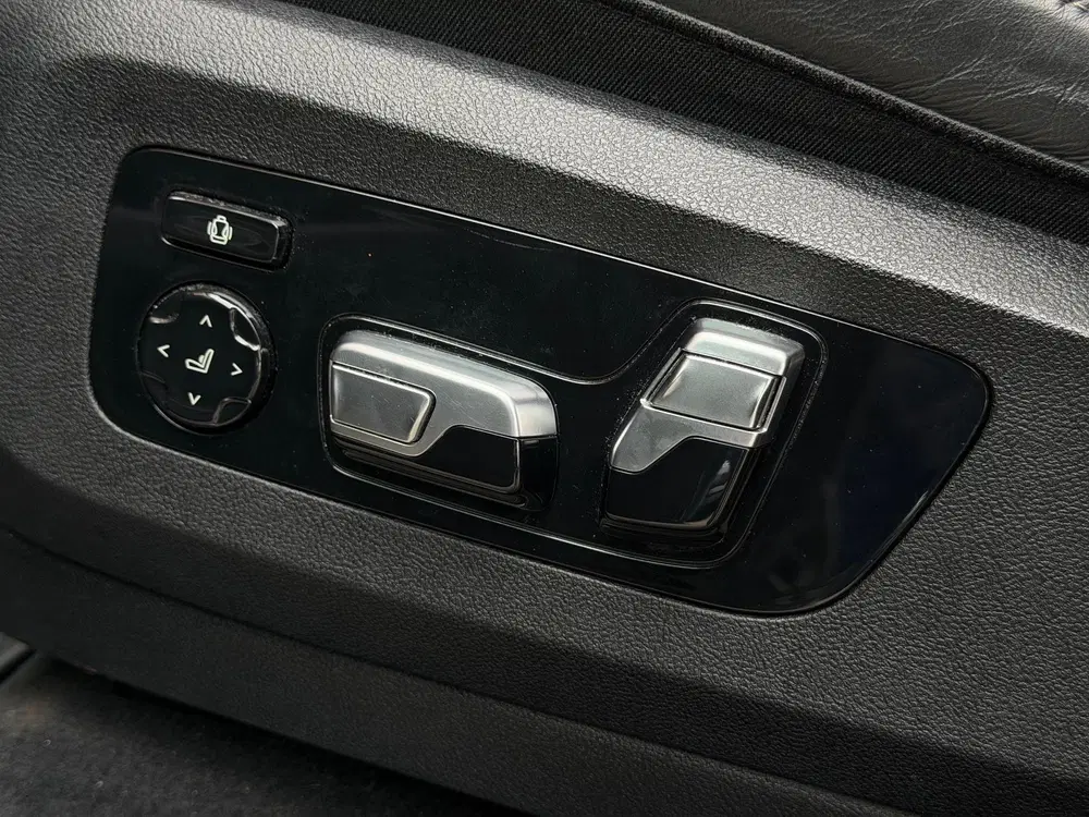 BMW X6 xDrive40i High Executive Pano 360 HUD H&K uit 2021, foto 15
