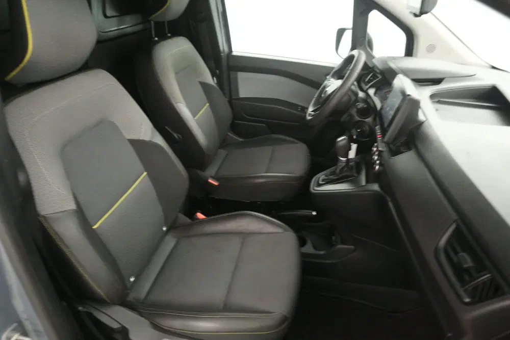 Renault Kangoo 1.5 Blue dCi uit 2023, foto 10